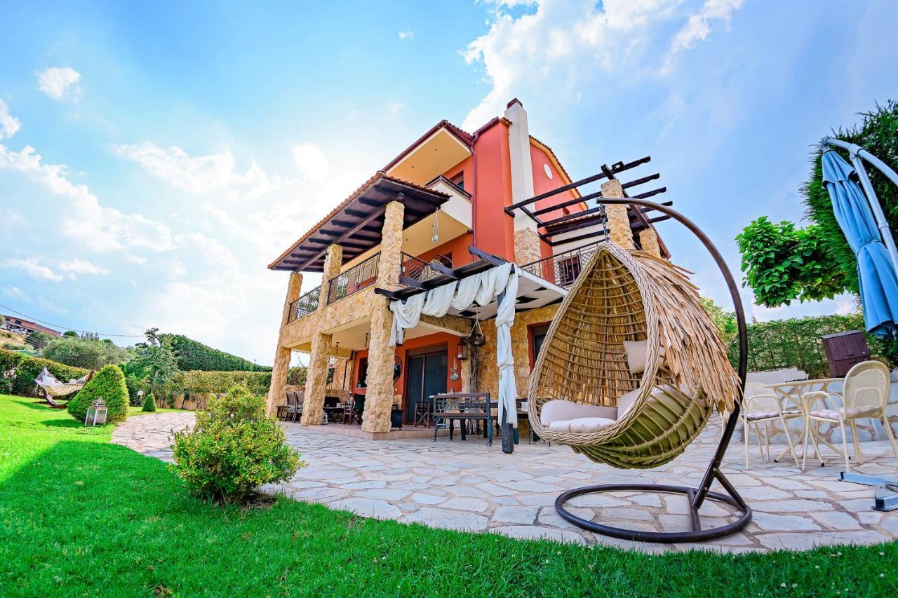 Villa Mariellie Néa Péramos Bagian luar foto